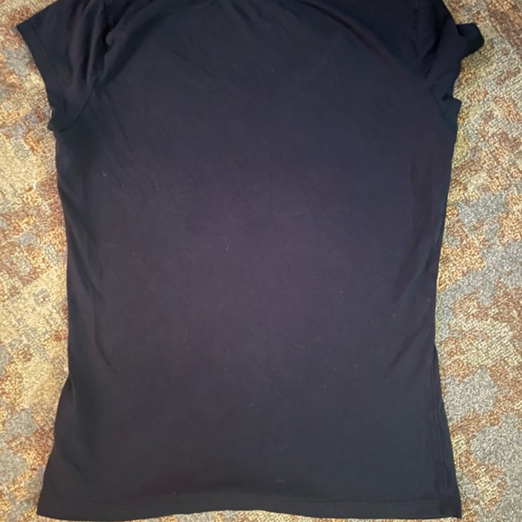 2 New York and Co Tshirts. - Picture 7 of 7